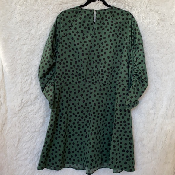 WHO WHAT WEAR Polkadot Dress - Picture 4 of 5